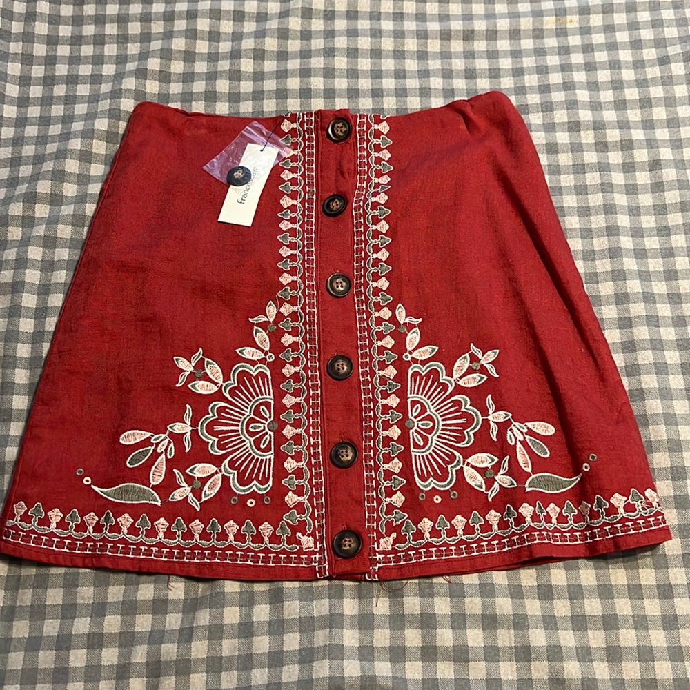 Francesca’s skirt